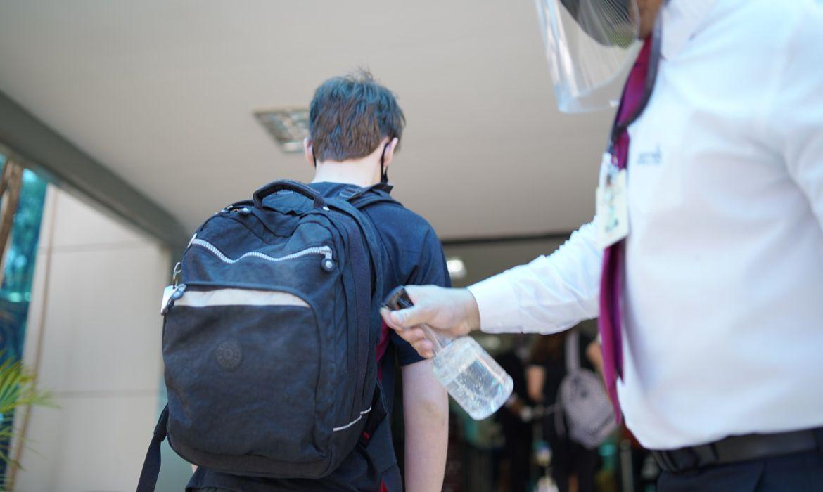 Escolas de São Paulo podem receber presencialmente 100% dos estudantes
