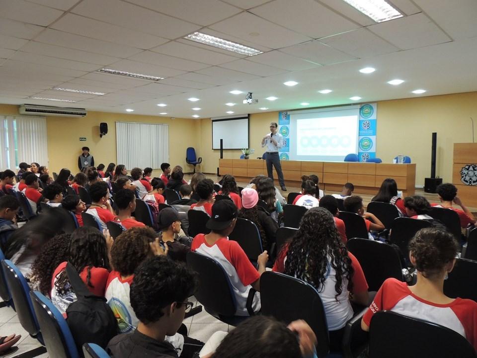 Palestras educativas marcam Semana do Consumidor do Procon-ES
