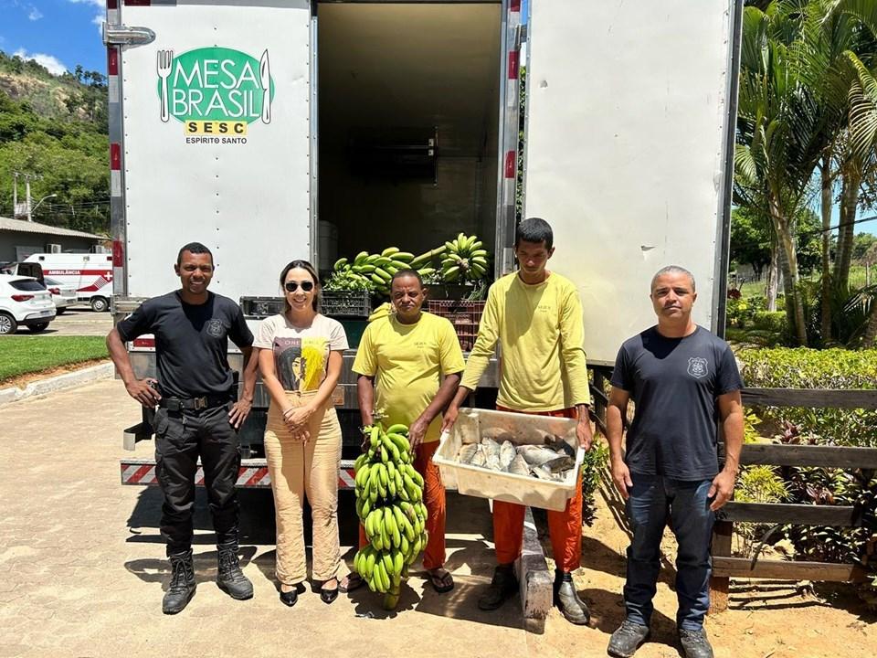 Penitenciária Agrícola doa alimentos a projeto social