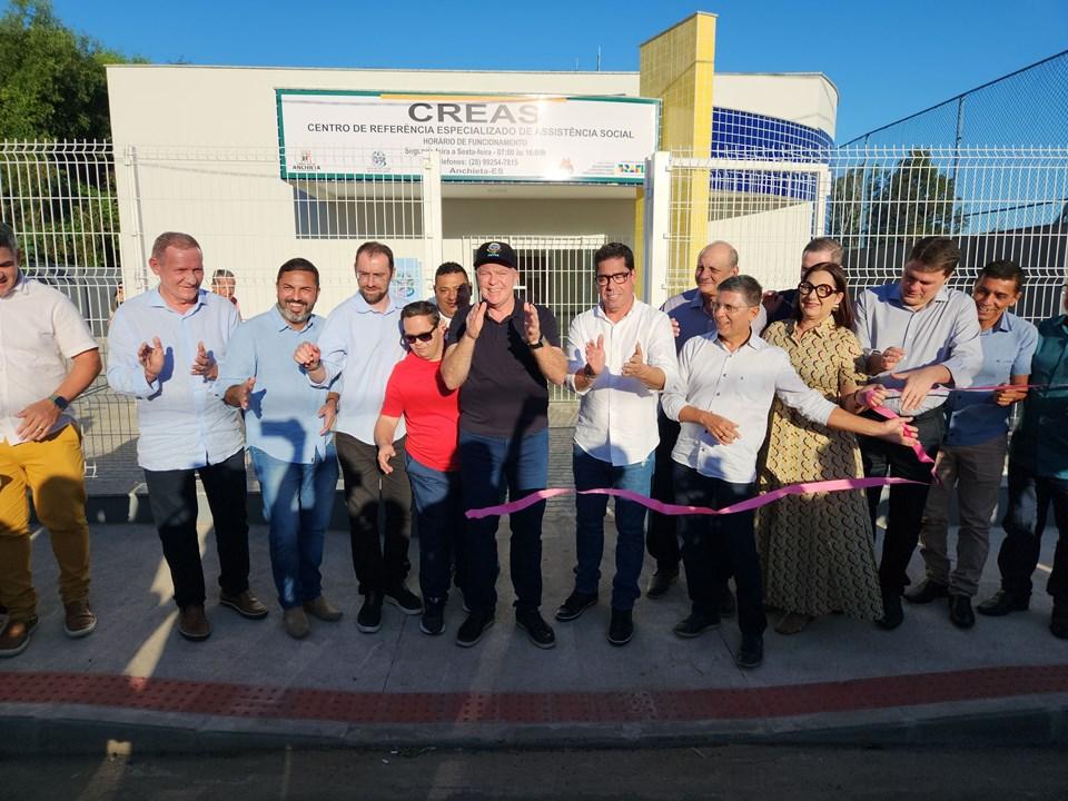 Governo do Estado inaugura Creas e anuncia novos investimentos em infraestrutura em Anchieta