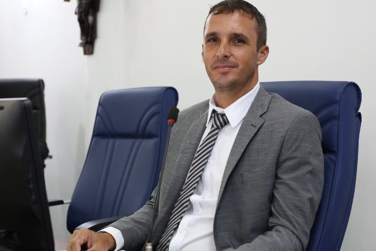 Cachoeiro pode ter caixa prioritário com empacotador