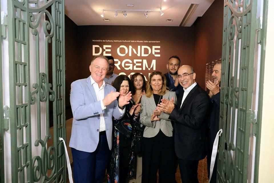 Palácio Anchieta recebe a exposição ‘De onde surgem os sonhos’