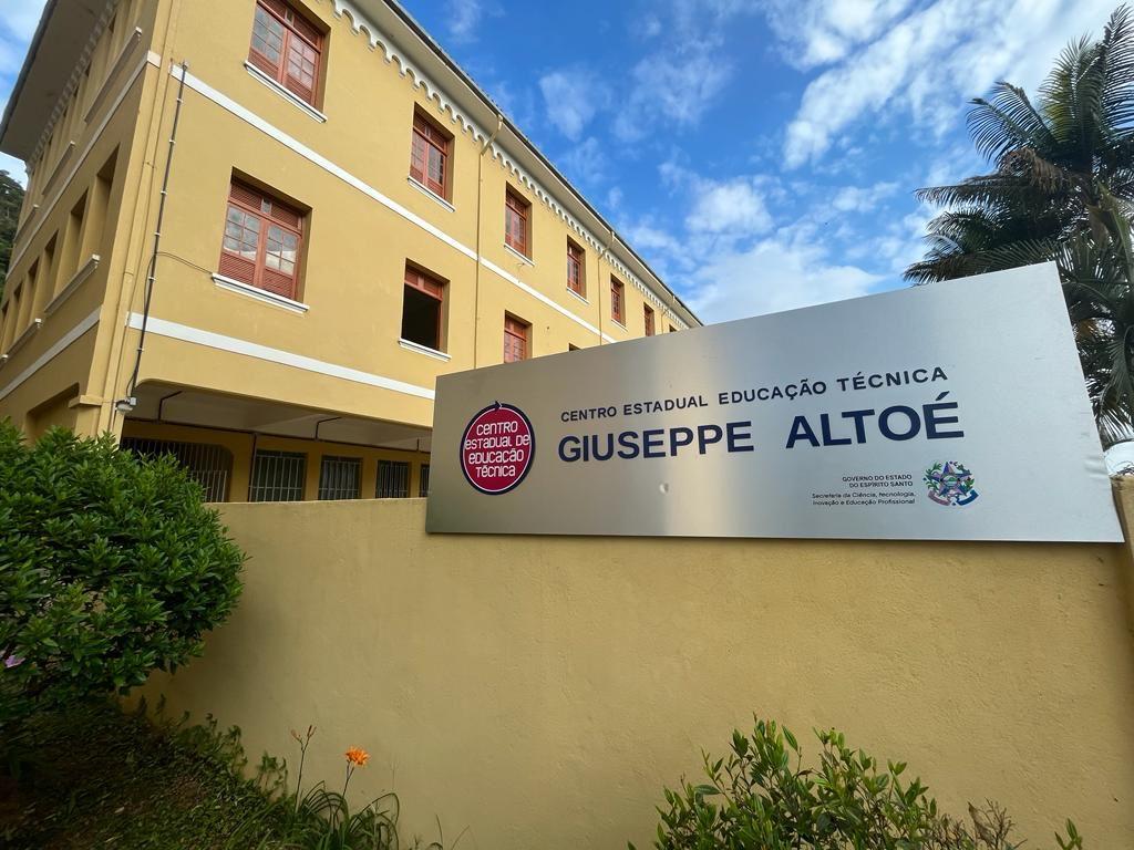 Oportunidade única de qualificação em Vargem Alta