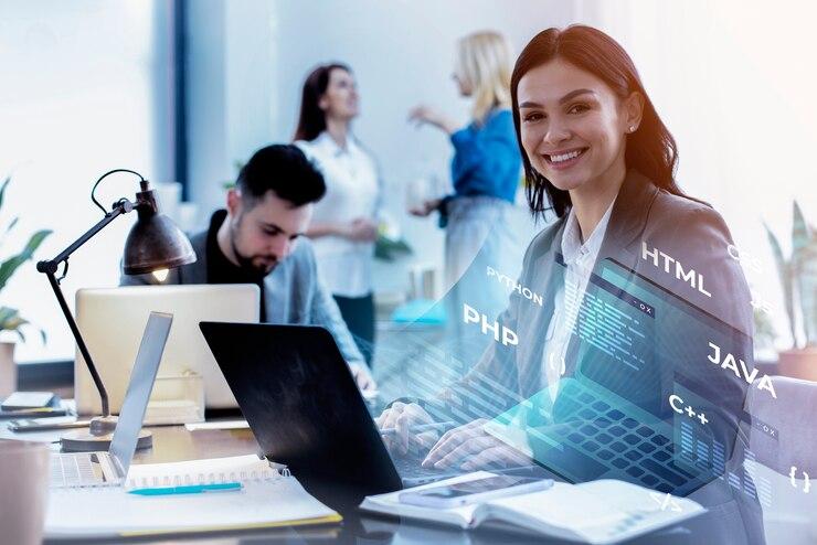 Tecnologia: conheça carreiras em alta e dicas para conseguir uma vaga na área