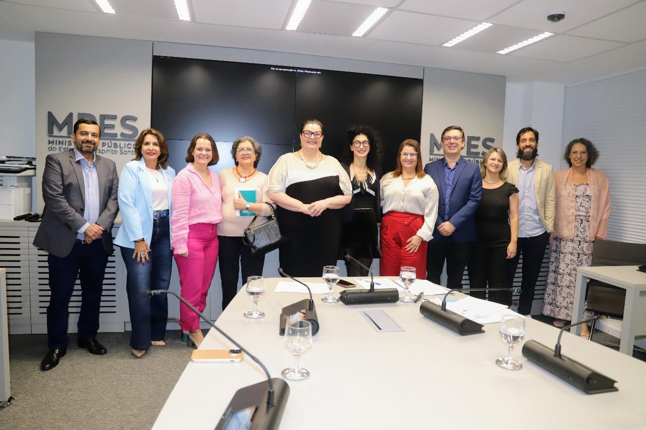 Parceria vai promover qualificação profissional gratuita para população em situação de rua