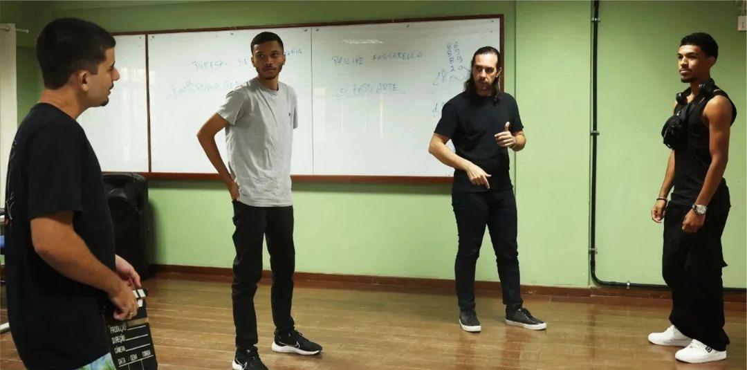 Vargem Alta: cinema e cultura nas salas de aula