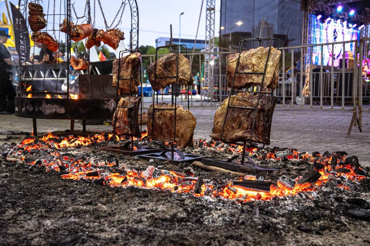 Festival de churrasco e de cerveja artesanal em Vila Velha. Veja a programação