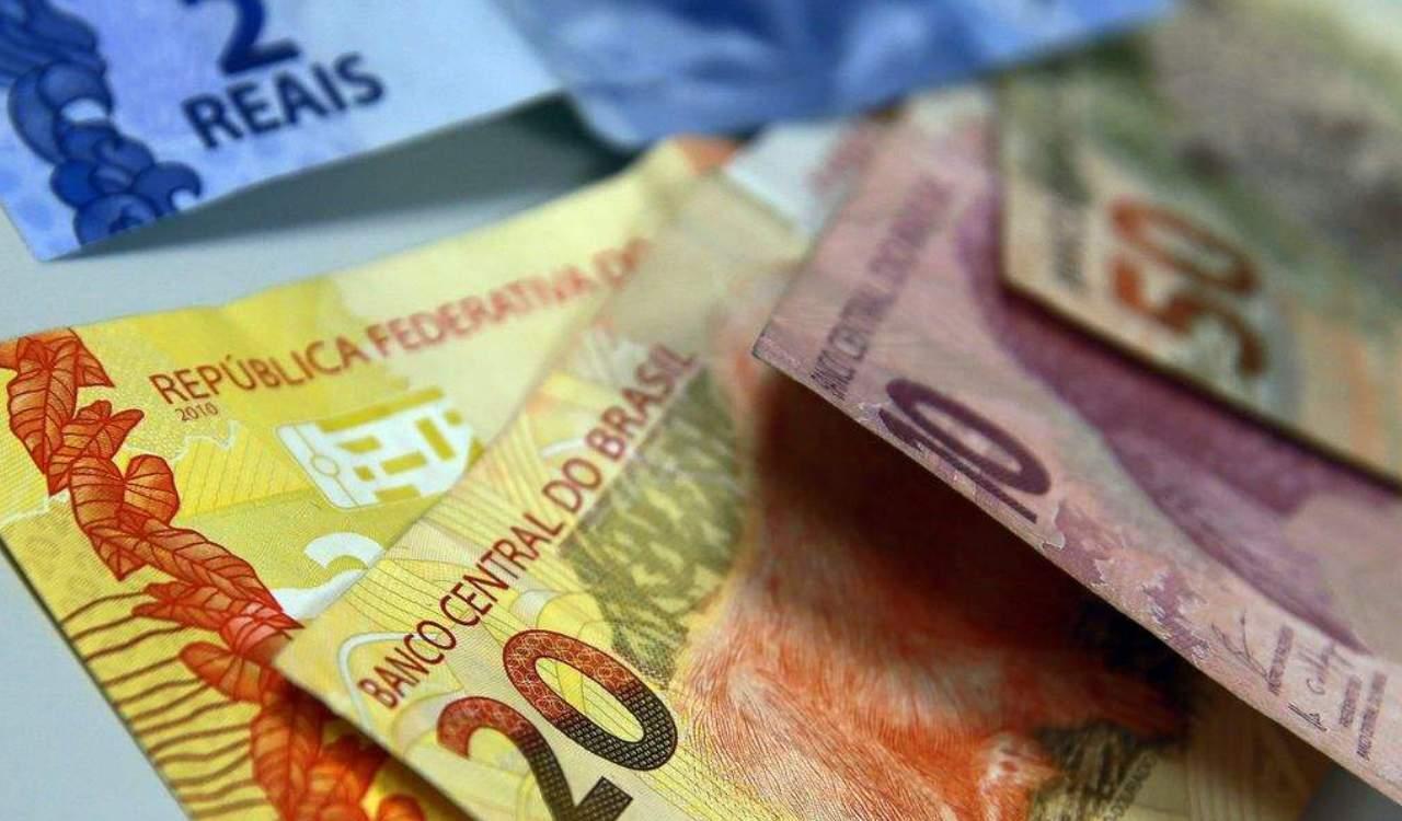 Governo dará mais 6 meses para saque de dinheiro esquecido nos bancos