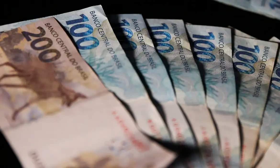 Imposto para milionários tem potencial de R$ 40 bilhões ao ano