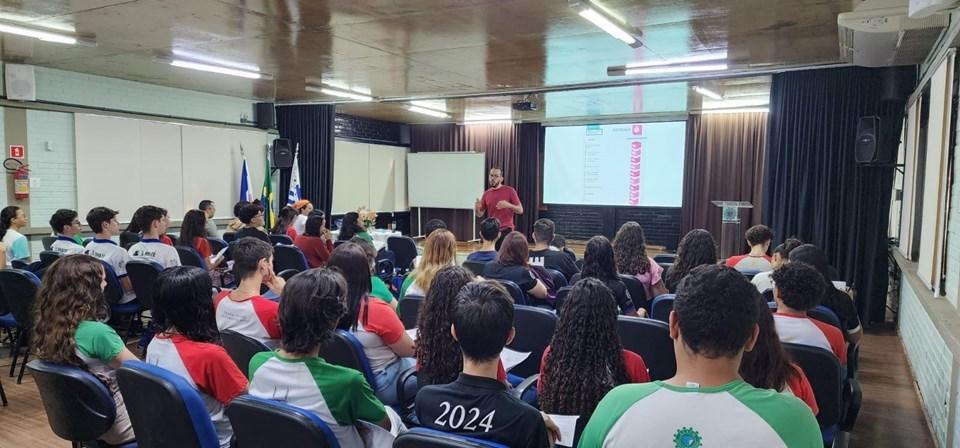 Sábado é dia de aulão presencial do Pré-Enem para alunos da Rede Estadual de ensino