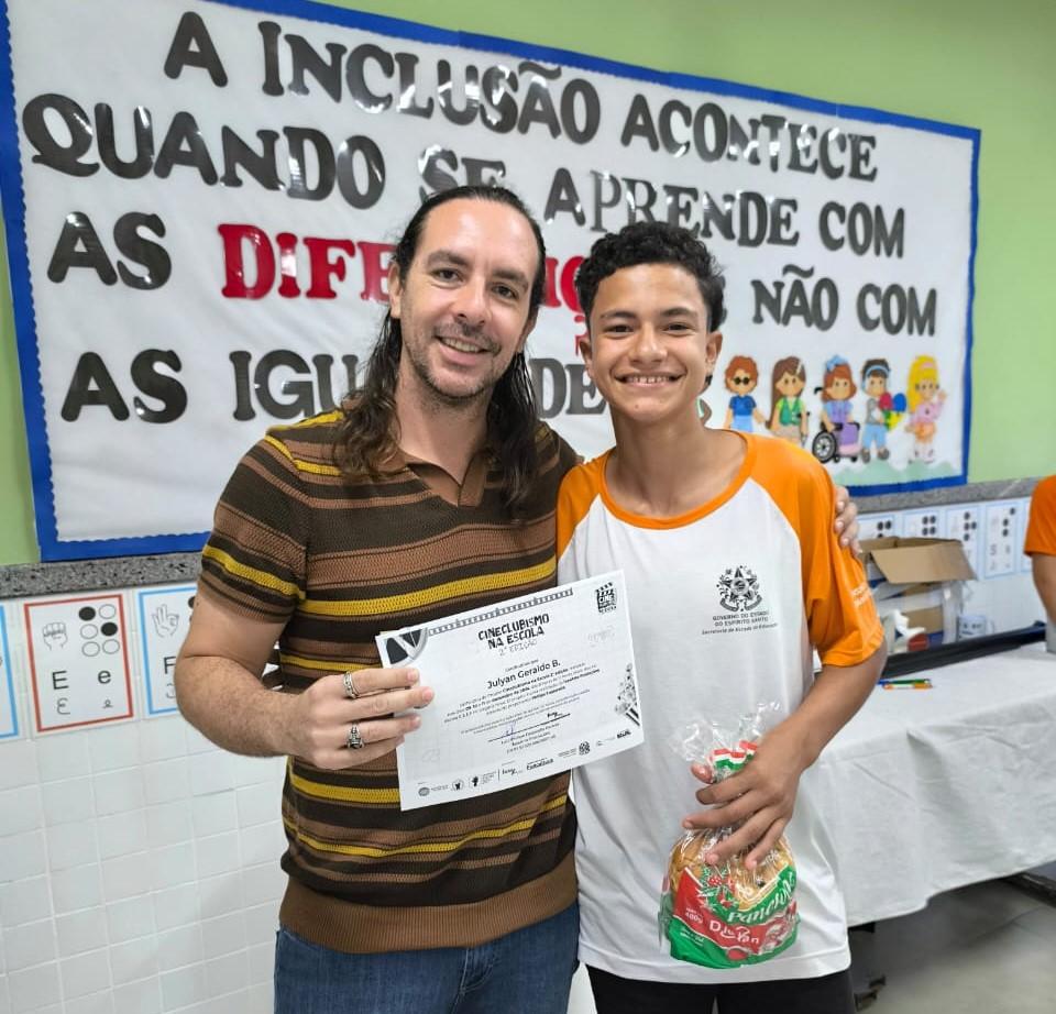 Escola de Virgínia Nova se transforma em cineclube por três dias