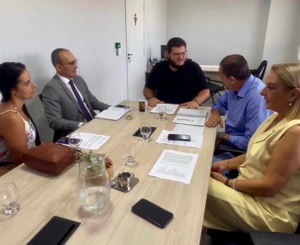 Prefeito em exercício de Cachoeiro anuncia convocação do cadastro de reserva do concurso público