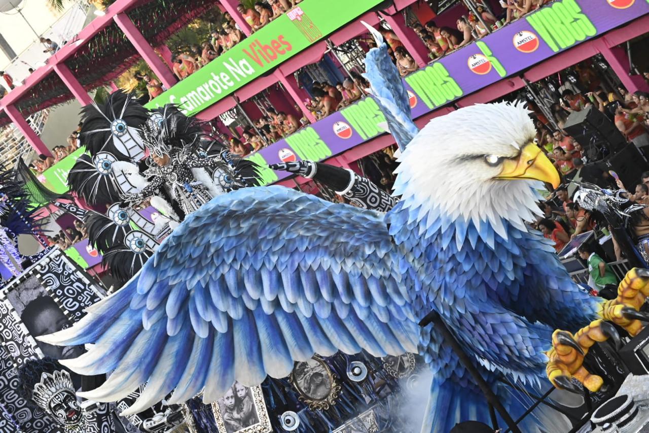 Homenagem a Sebastião Salgado faz Boa Vista levar o troféu de campeã do Carnaval 2025