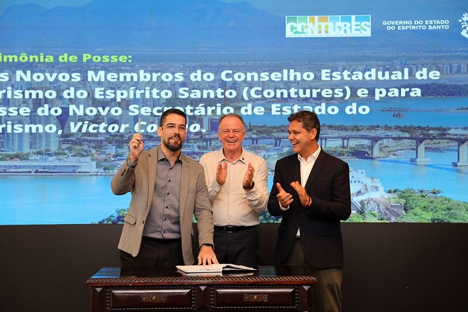 Novo secretário de Turismo toma posse ao lado de novos membros do Contures