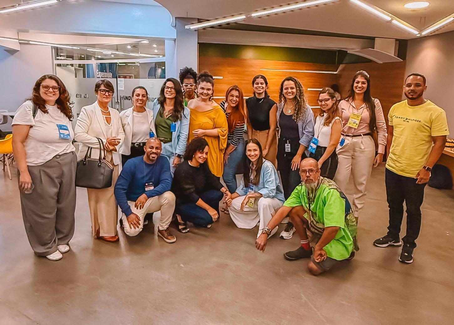 Francisca Mota inspira plateia no WCD Vitória com palestra sobre criatividade e empreendedorismo na educação