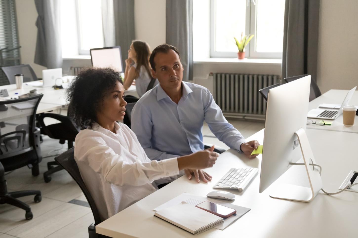 Vagas para estágio para os níveis superior e técnico no Estado