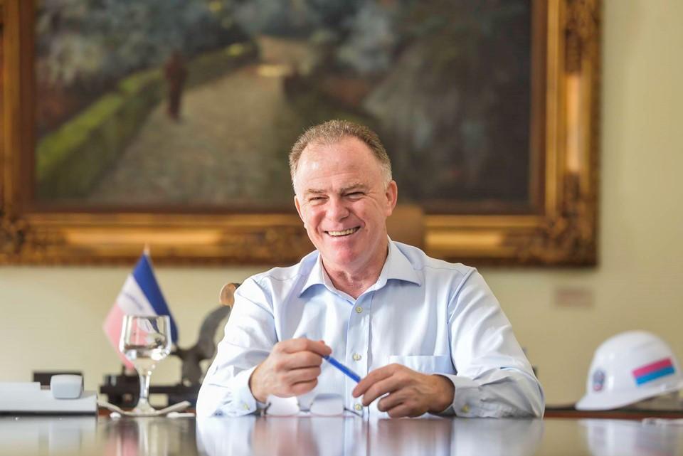 Casagrande leva ES ao topo do ranking nacional de empregos formais