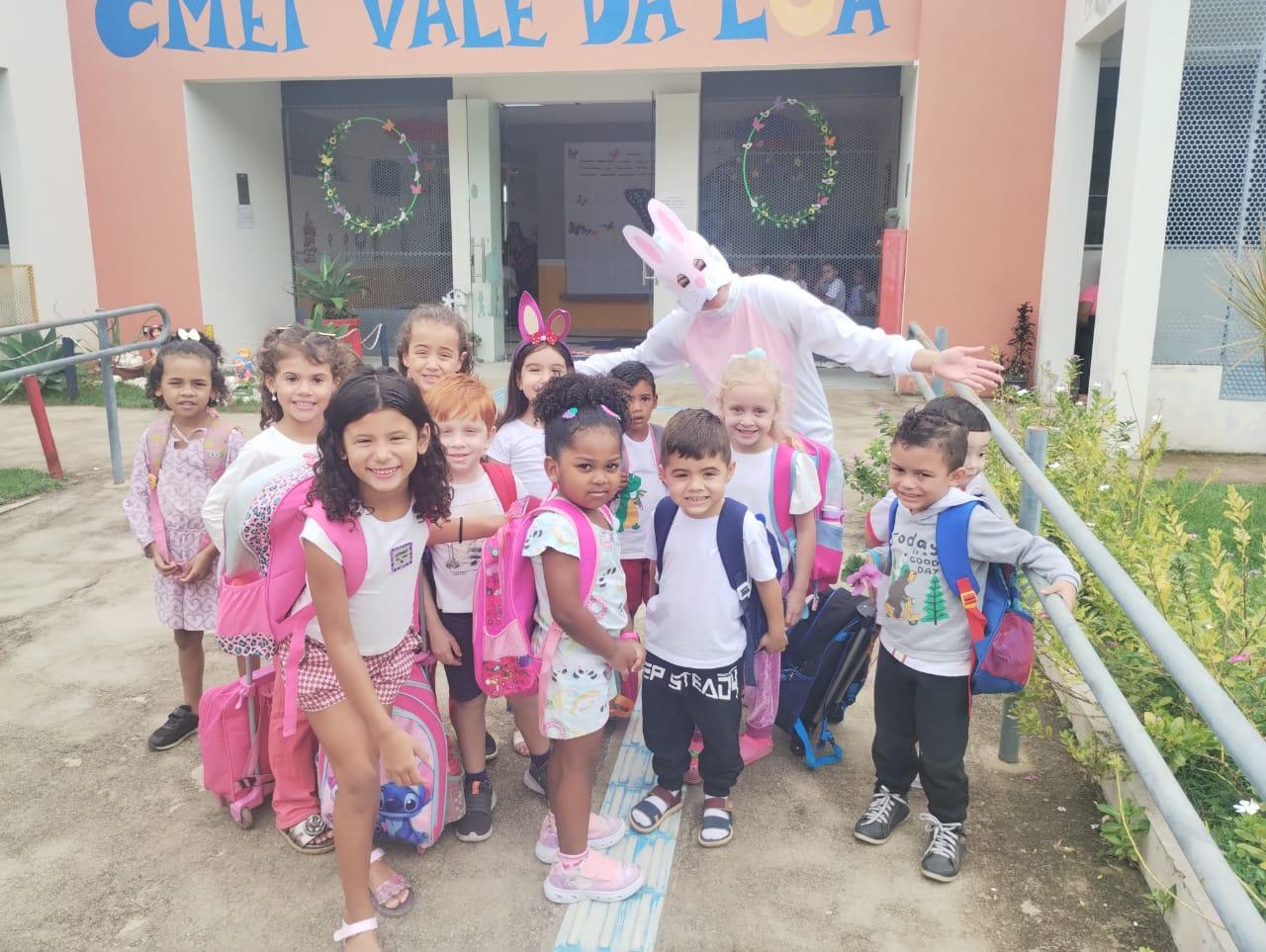 Escola em Jaciguá transforma rotina escolar em exemplo de afeto, inovação e transparência
