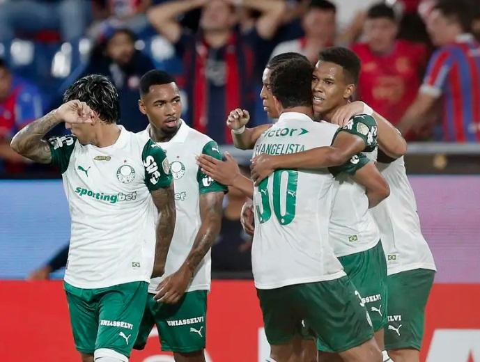 Libertadores: Palmeiras vence Cerro e garante classificação antecipada