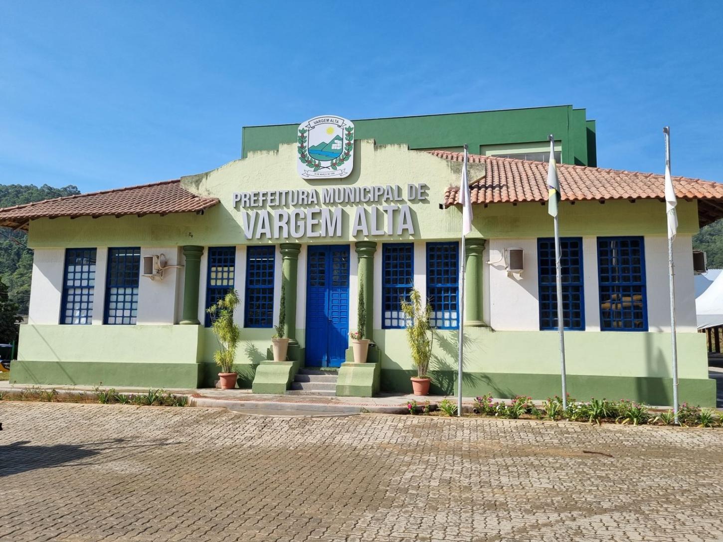 Reajuste de médicos gera polêmica e leva Prefeitura de Vargem Alta a se manifestar