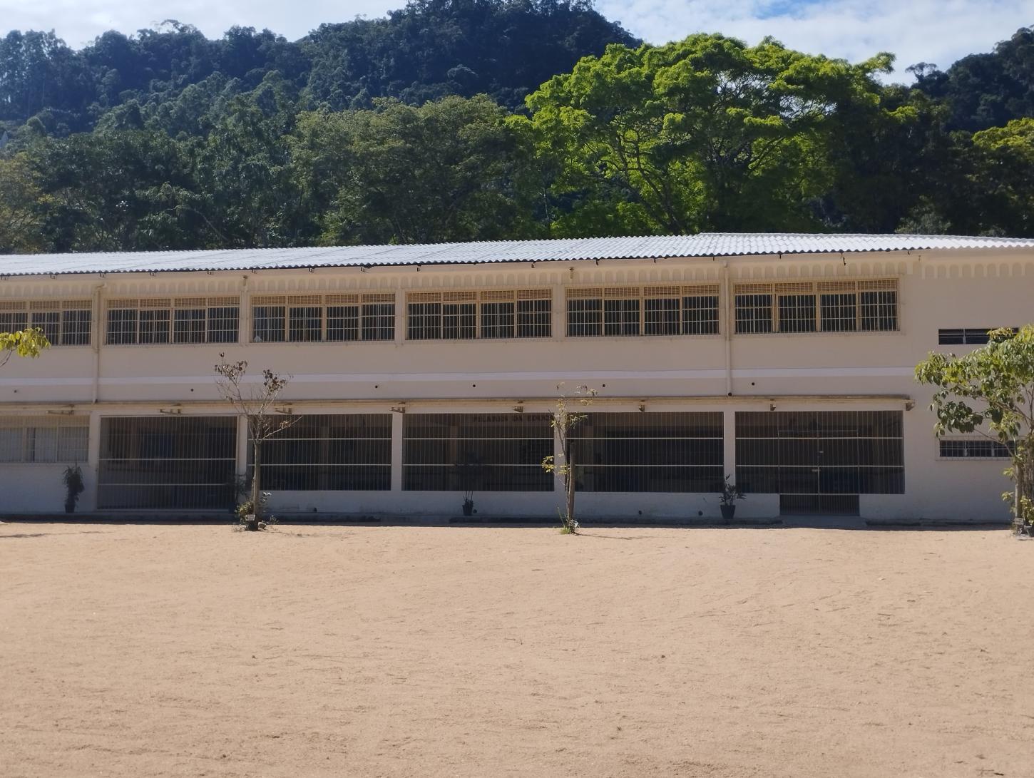 Escola sem água? Ato irregular suspende aulas em Vargem Alta