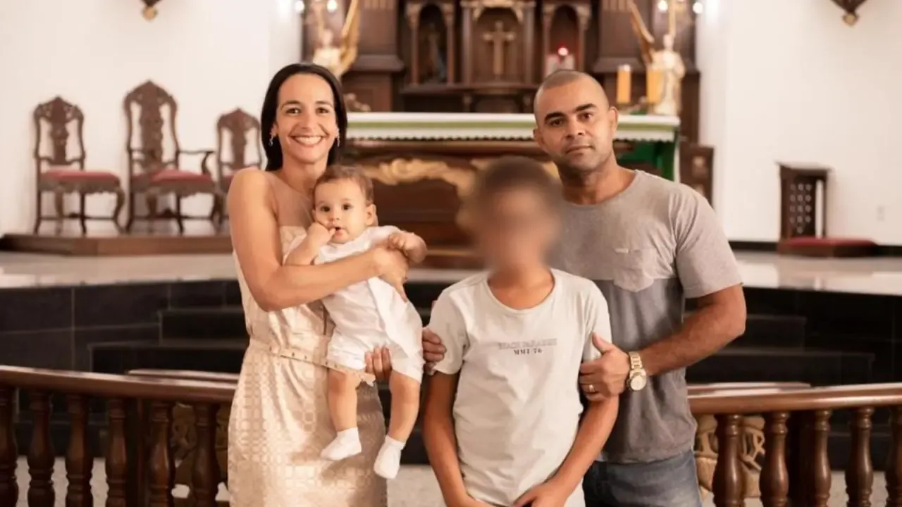 Jovem de 14 anos mata pais e irmão de 3 anos e ainda disse que faria de novo