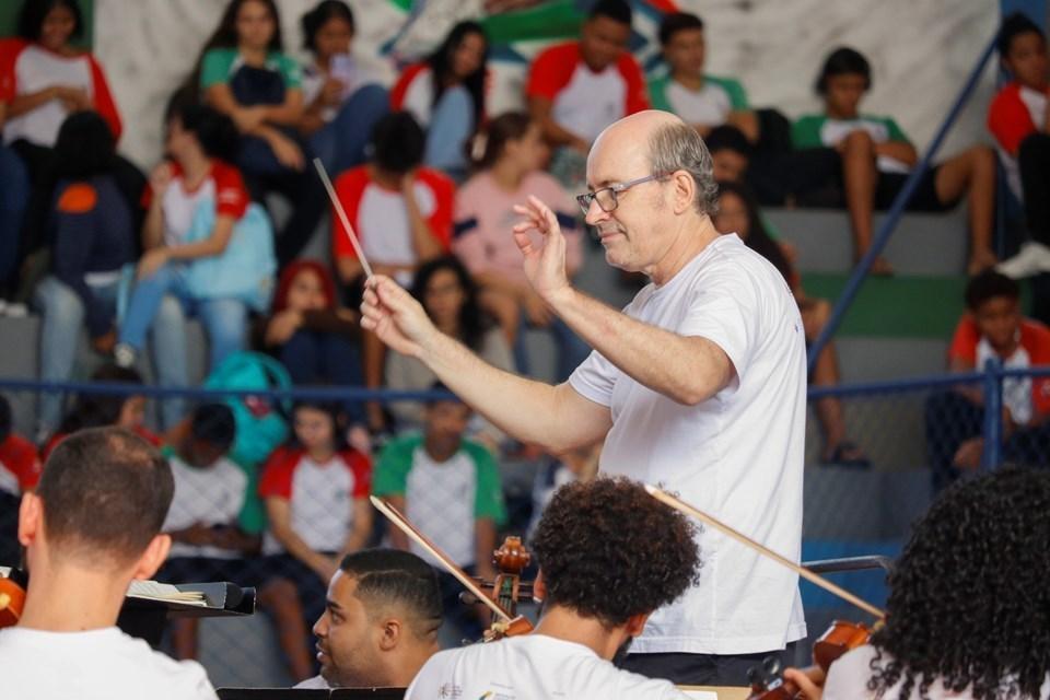 Orquestra nas Escolas volta com música e emoção no ES