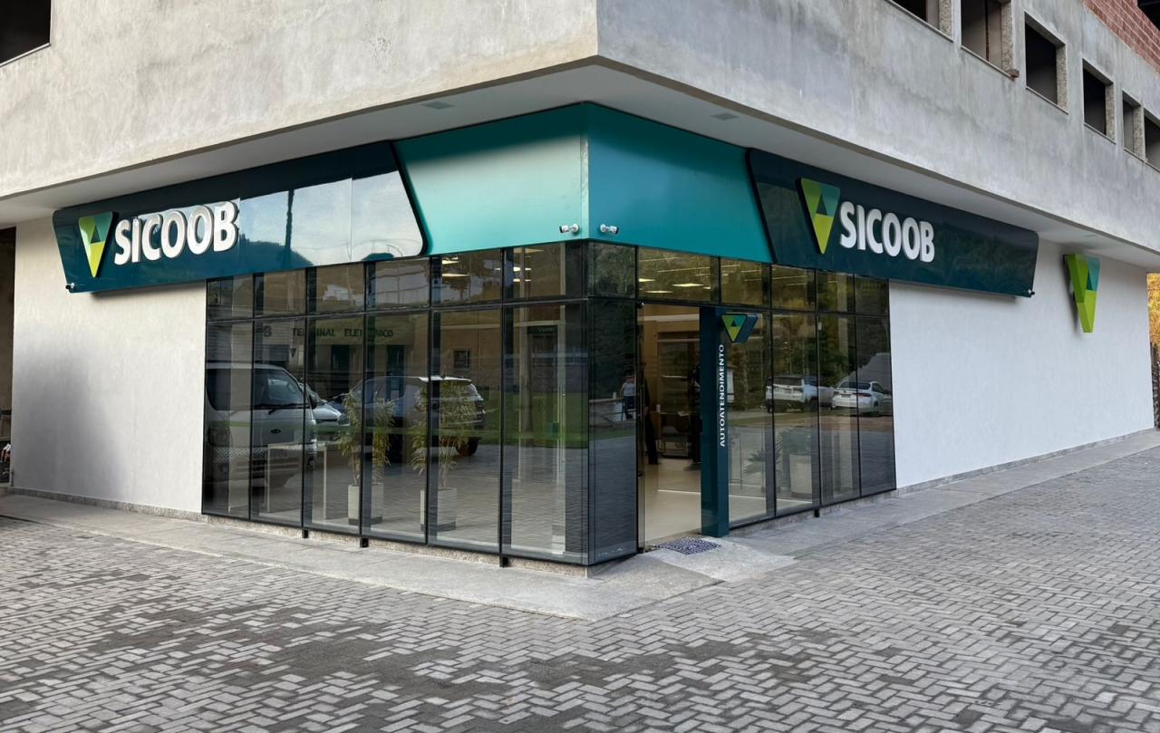 Sicoob entrega agência nova em Fruteiras e reforça a força de Vargem Alta!