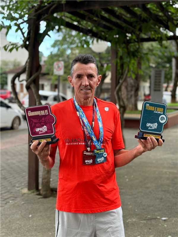 Da roça ao pódio: agricultor de Alfredo Chaves coleciona mais de 30 medalhas no atletismo