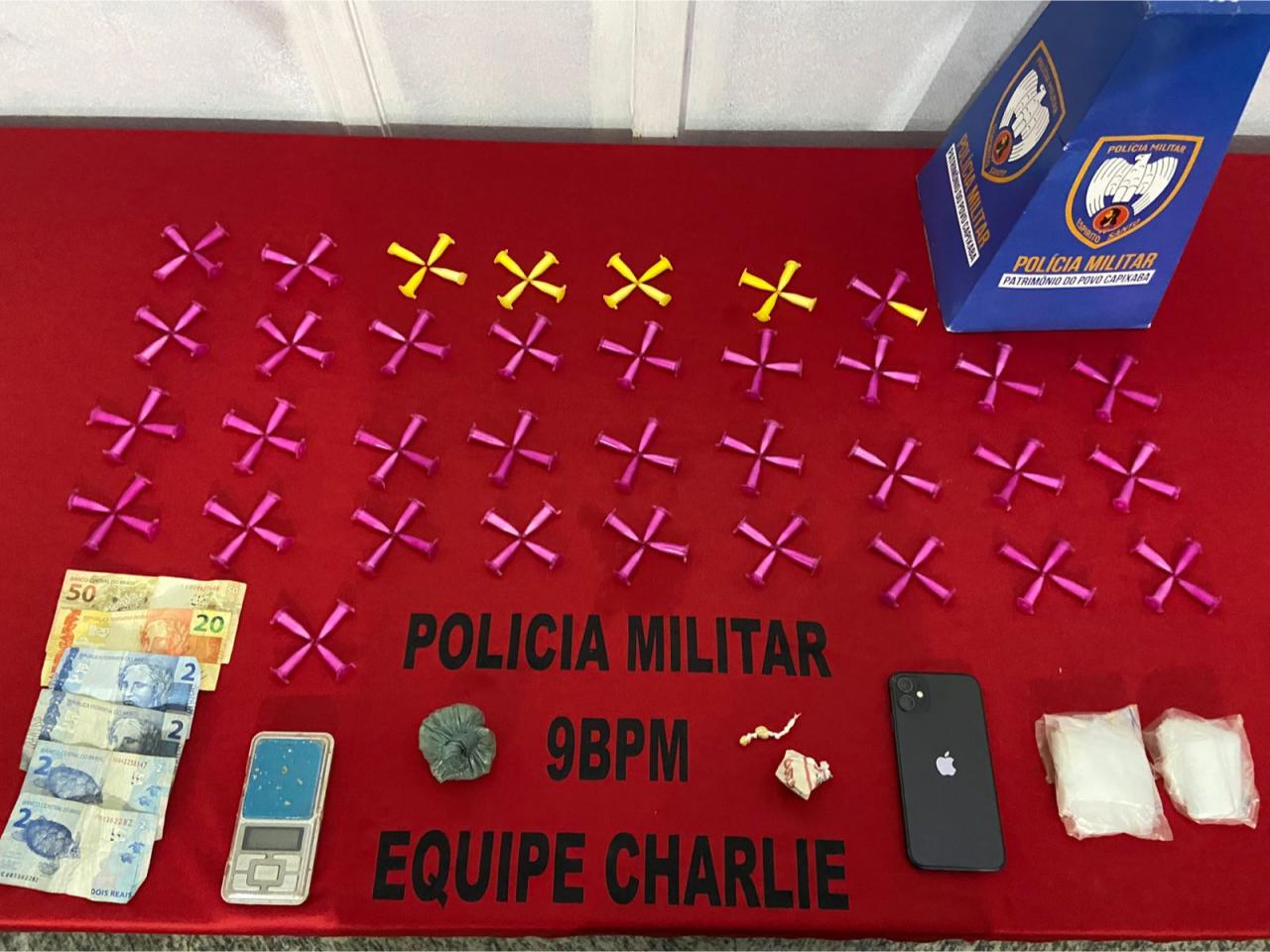 Ação rápida da PM no Village da Luz resulta na apreensão de 140 pinos de cocaína