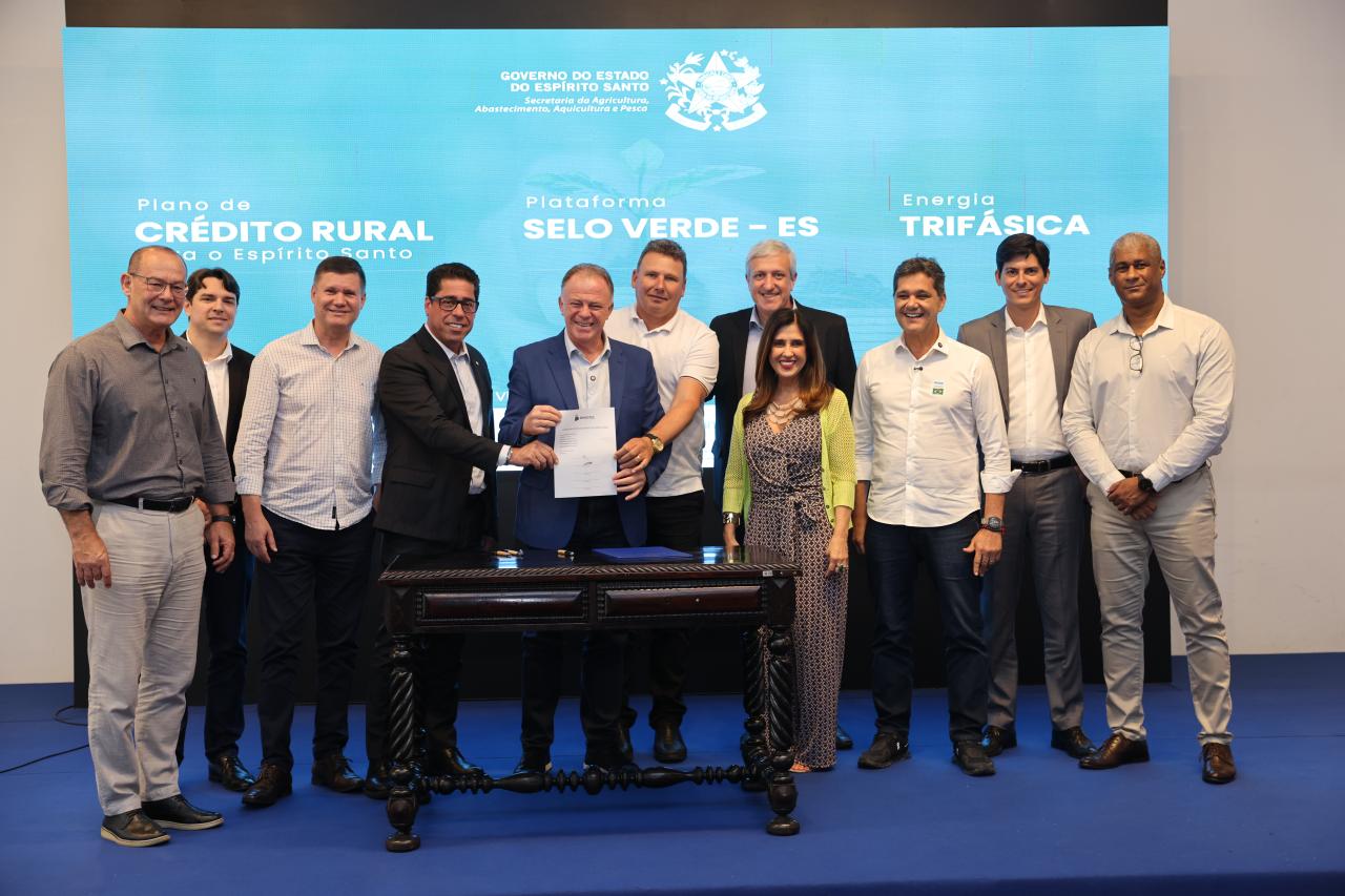 Banestes anuncia R$ 1 bilhão para crédito rural no Plano Safra 2025/2026