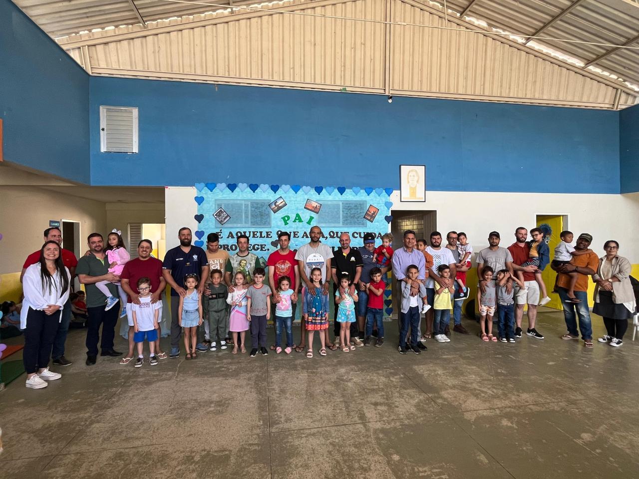 Emoção e conexão marcam celebração do Dia dos Pais no CMEI Assumpta