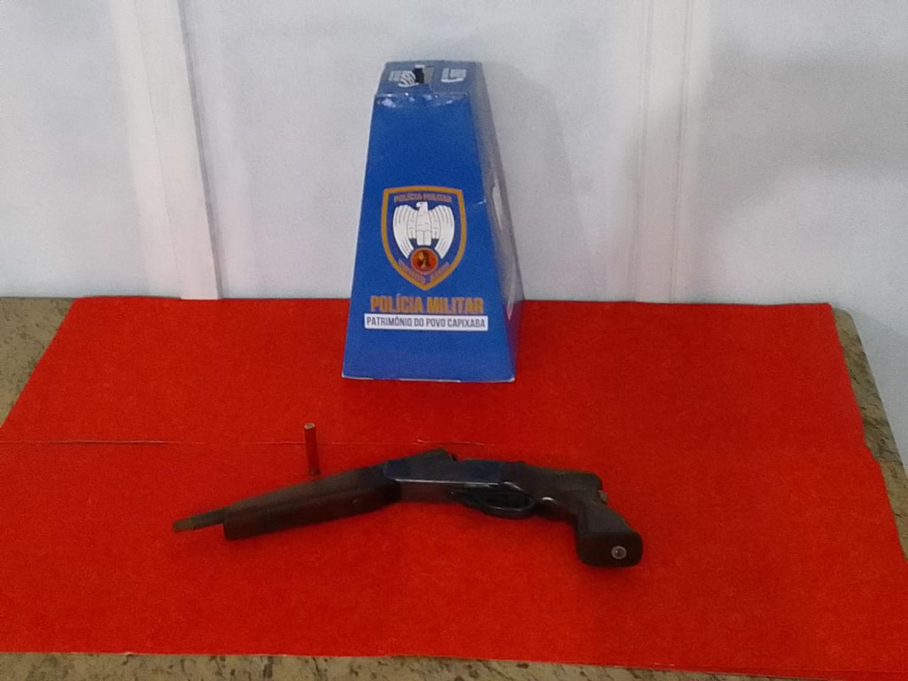 Tentativa de furto e arma de fogo abandonada: dupla volta a atacar empresas em Cachoeiro de Itapemirim