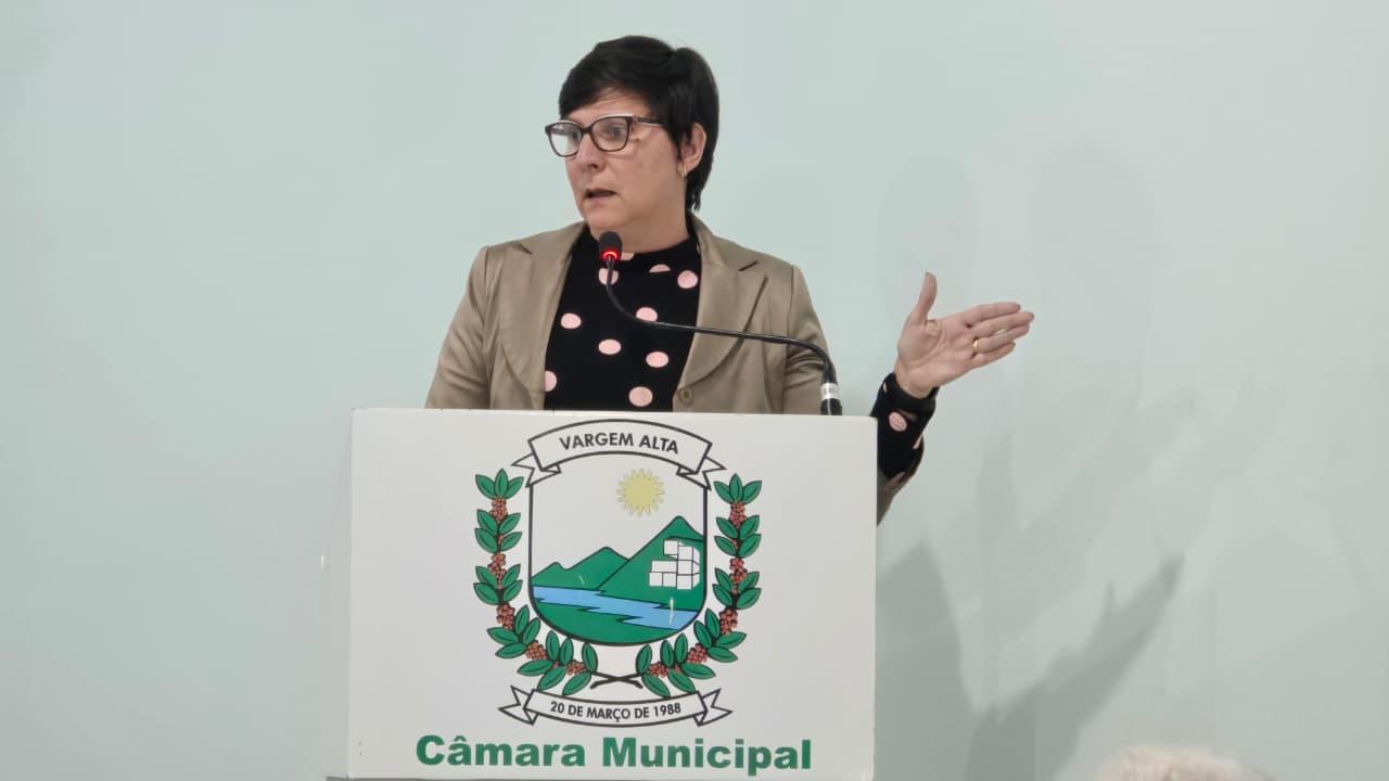 Vargem Alta: vereadora apresenta indicações para fortalecimento urbano e políticas de juventude