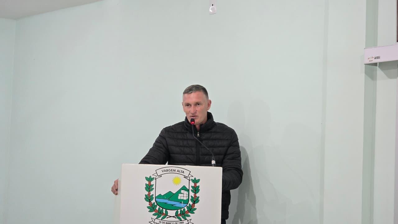 Vereador Elder Galvão propõe construção de capela mortuária em Guiomar