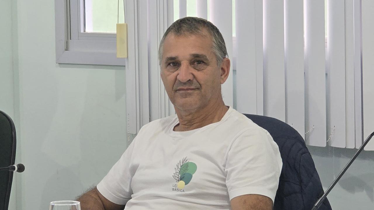 Vereador pede revitalização de quadra em Prosperidade