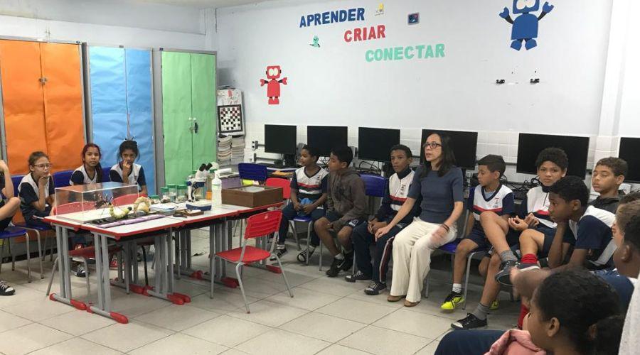 Ações em escolas conscientizam sobre acidentes com animais peçonhentos em Vila Velha