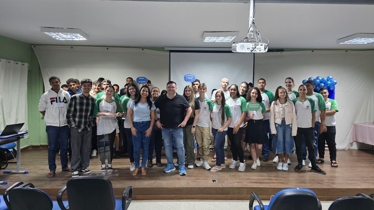 Comunicação e futuro marcam abertura da 2ª Semana de Administração da Escola Presidente Lüebke