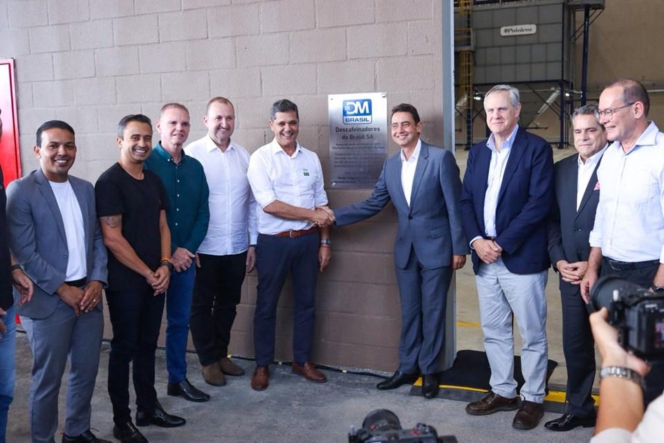 Descafeinadores do Brasil inaugura unidade em Sooretama