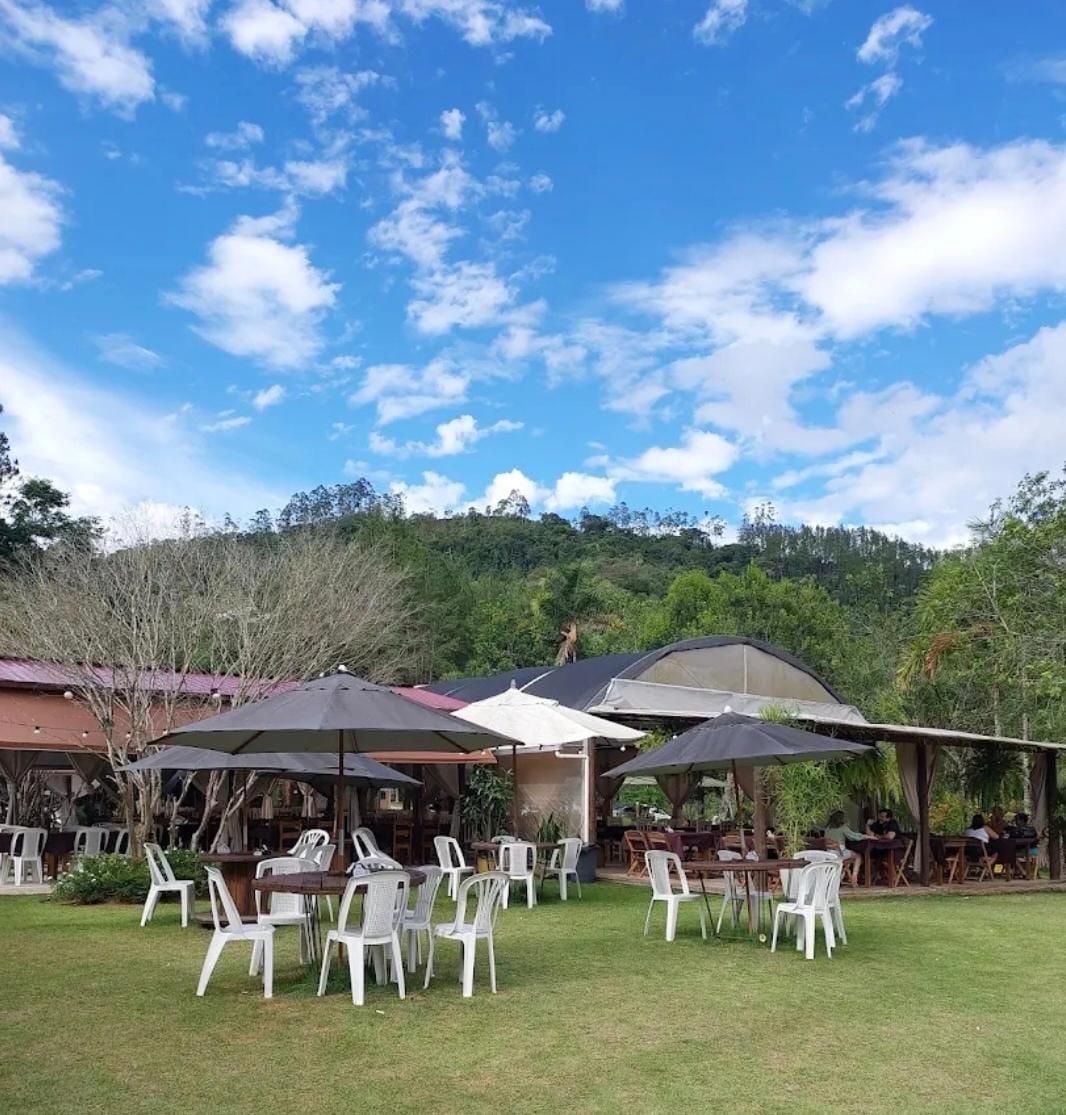 O feriado tem lugar certo: Colina Park em Vargem Alta
