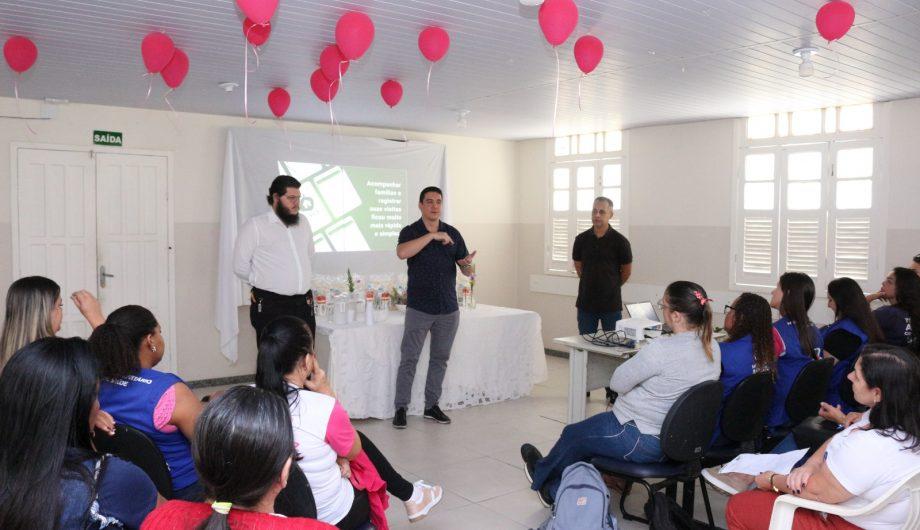 Cachoeiro entrega tablets a agentes de saúde do interior e moderniza atendimento básico