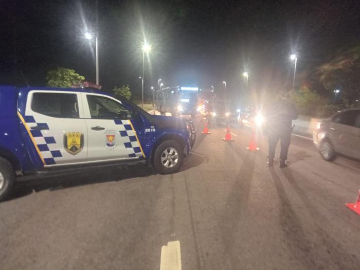 Motociclista é detido pela Guarda de Vitória após tentar fugir de blitz com sinais de embriaguez