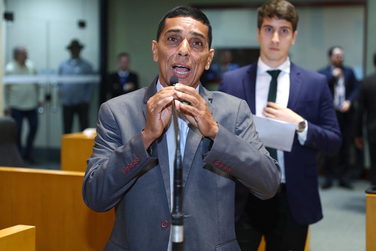 Zé Preto propõe criação de Passaporte Equestre para facilitar o trânsito de cavalos no Espírito Santo