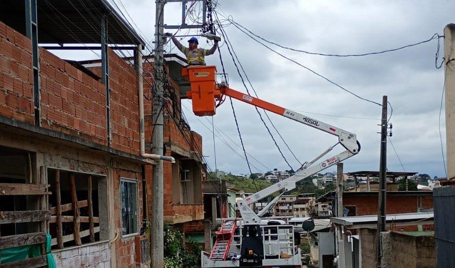 Cachoeiro ganha em segurança e economia com troca das lâmpadas por LED