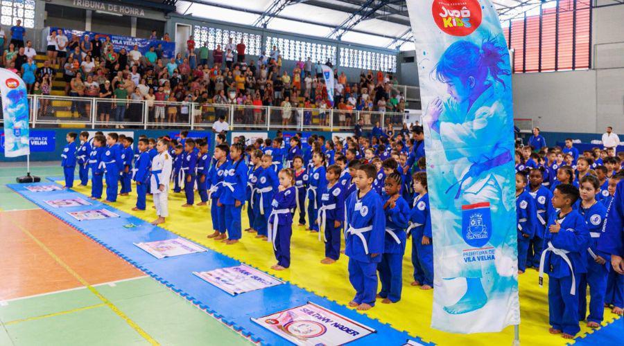 Pequenos judocas encantam no 2º Festival Judô Escolar Kids em Vila Velha