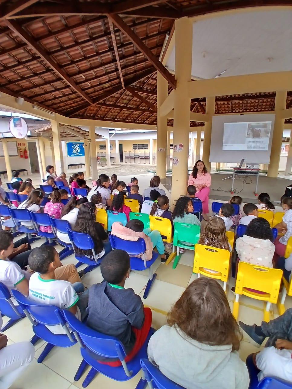 Semana da Consciência Negra mobiliza alunos em Vila Maria, Vargem Alta