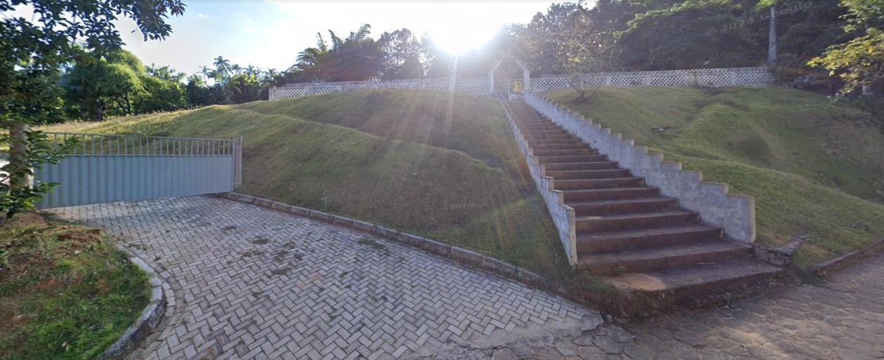 Casal é surpreendido e furtado perto do cemitério de Jaciguá