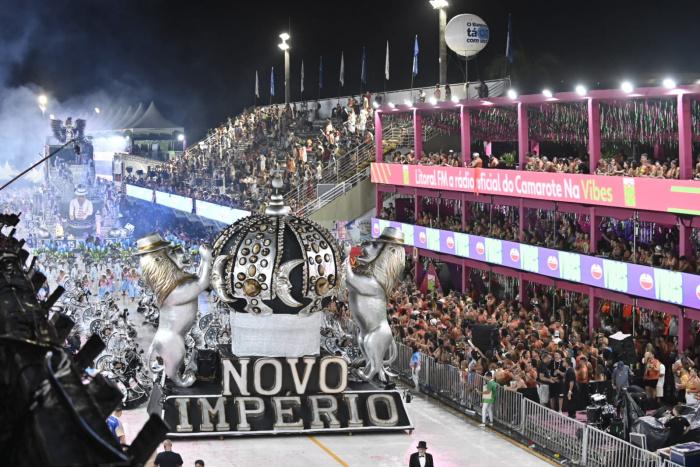 Carnaval 2026: Novo Império exalta a força feminina e os mistérios da ancestralidade