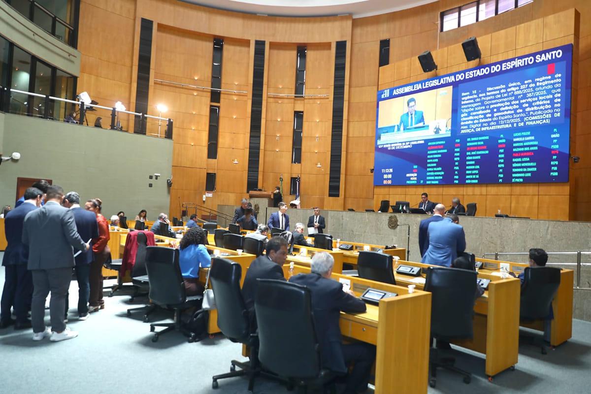 Deputados estaduais assinam 94% das normas aprovadas em 2025 no Espírito Santo