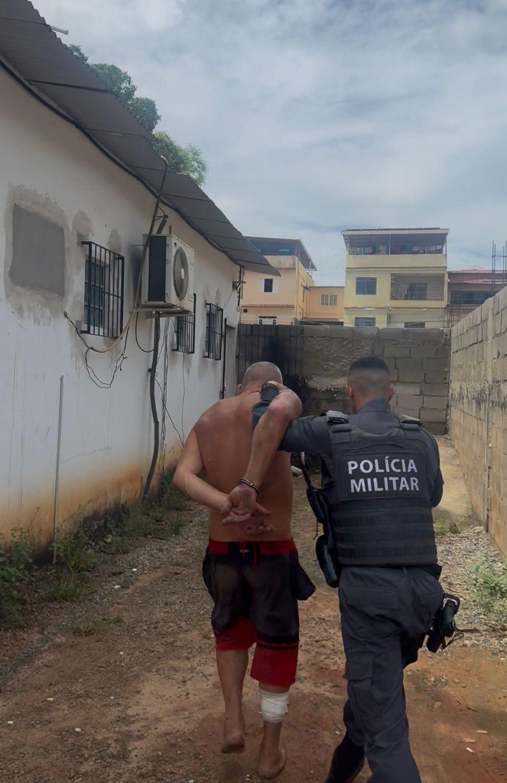 Homem é preso após agredir irmã e ameaçar sobrinho no bairro Zumbi, em Cachoeiro